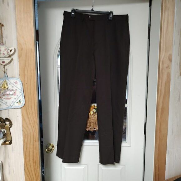 New Croft & Barrow Dark Walnut Wrinkle Resistant Pants Size Men's 36/32 - Picture 1 of 3